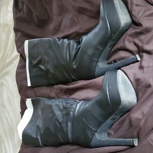 Ladies Boots